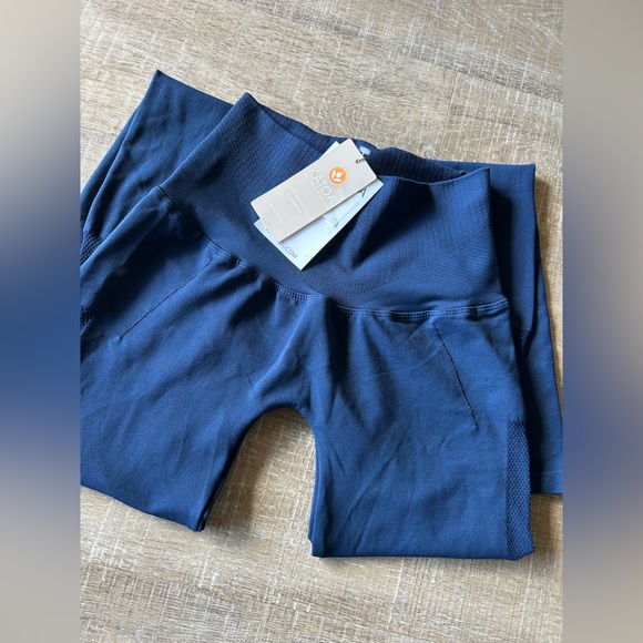 KATOA Glam Mode Seamless Mesh High-Waist Flare Leggings M/L activewear NEW - Picture 5 of 15